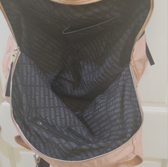 Steve Madden overnight tote - Picture 4 of 4